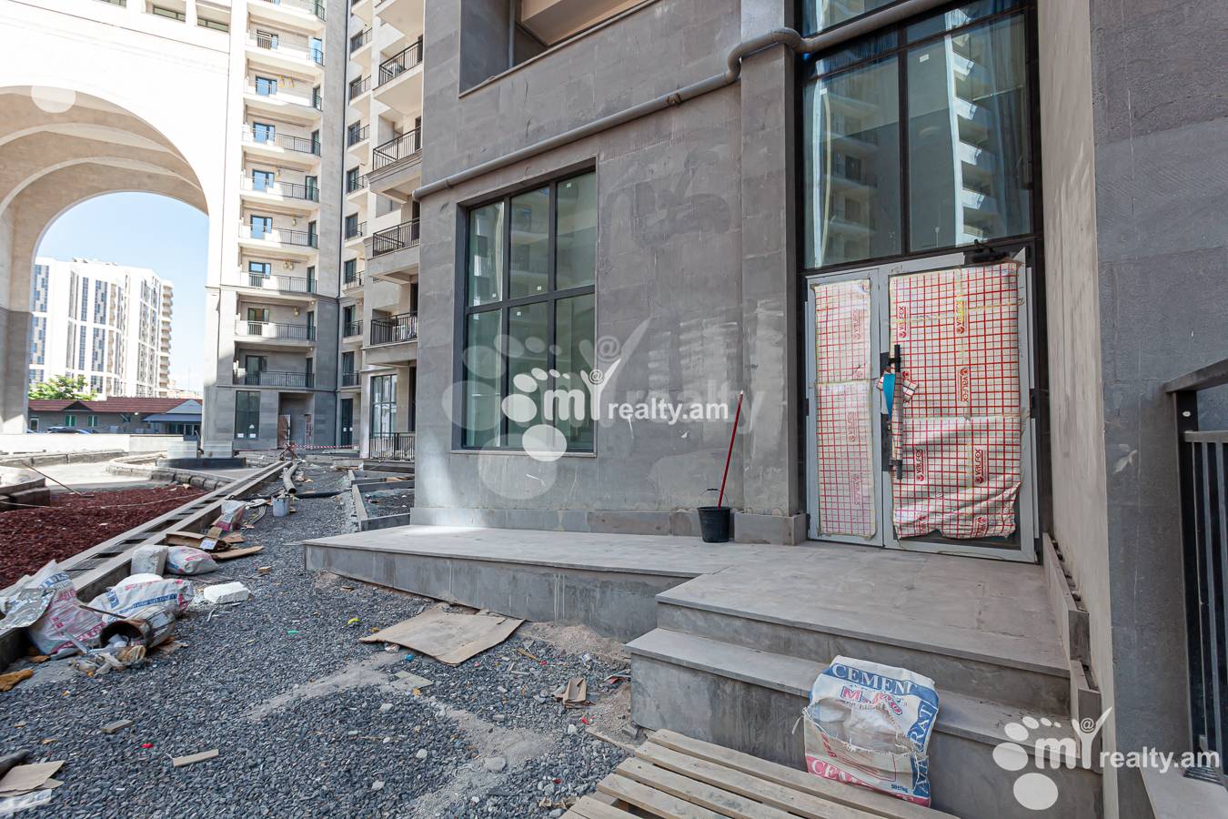 3 bedroom apartment for sale خیابان گِریبودوف, عربگیر ایروان, 156680