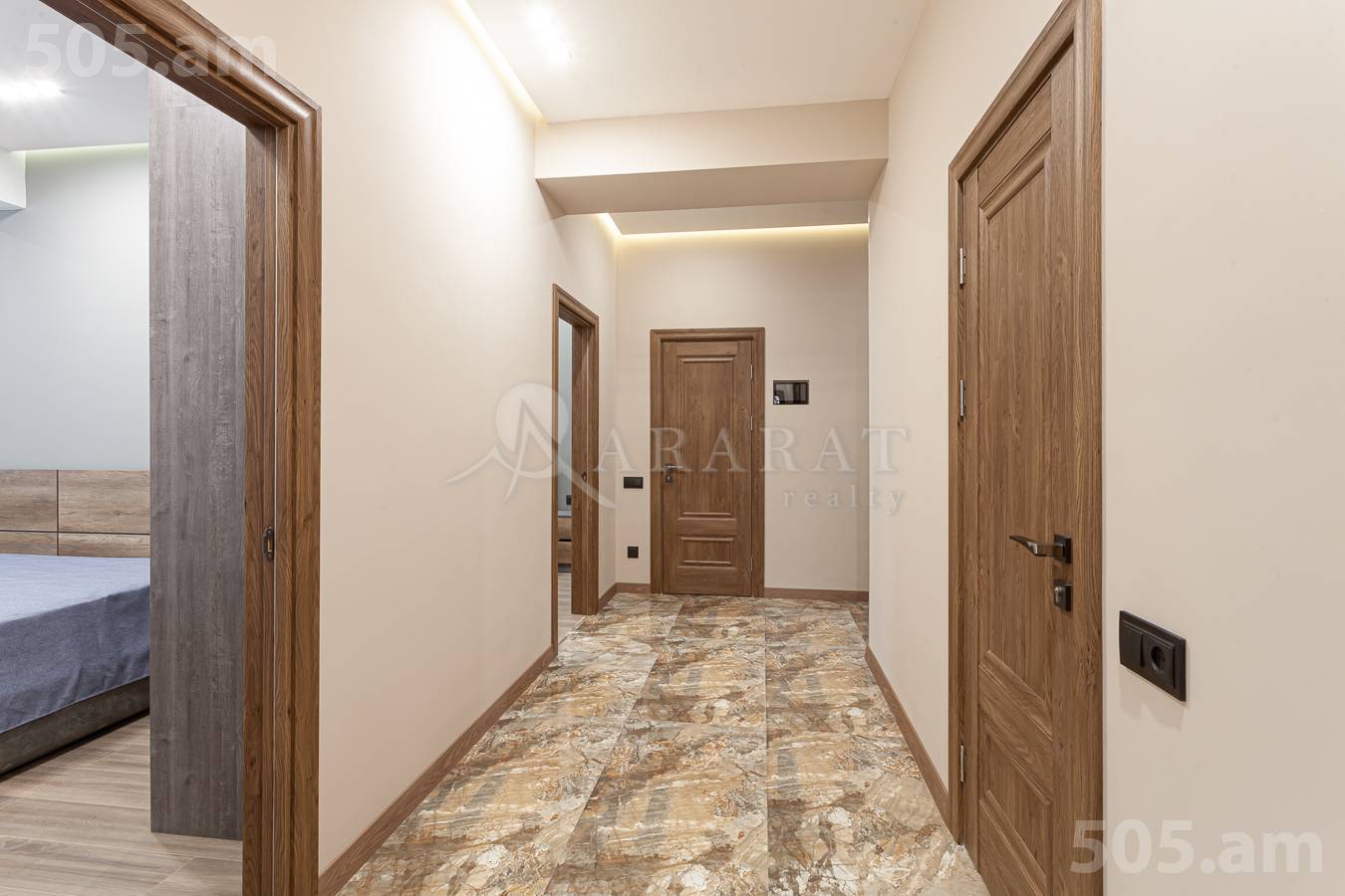 4 bedroom apartment for sale N. Tigranyan dead end, Arabkir Yerevan, 138723