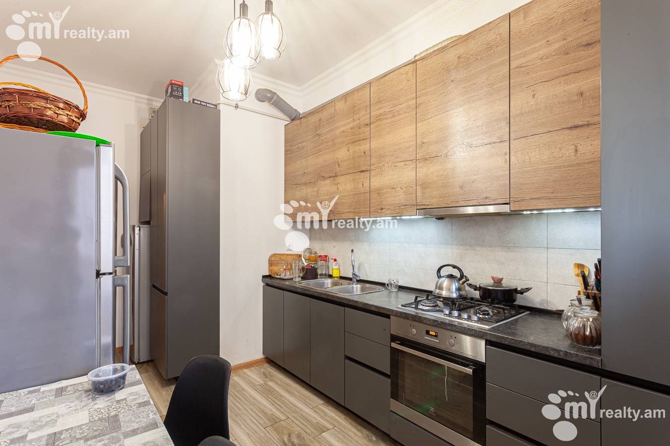 3 bedroom apartment for sale Tsarav Aghbyur St, Awan Yerevan, 152072