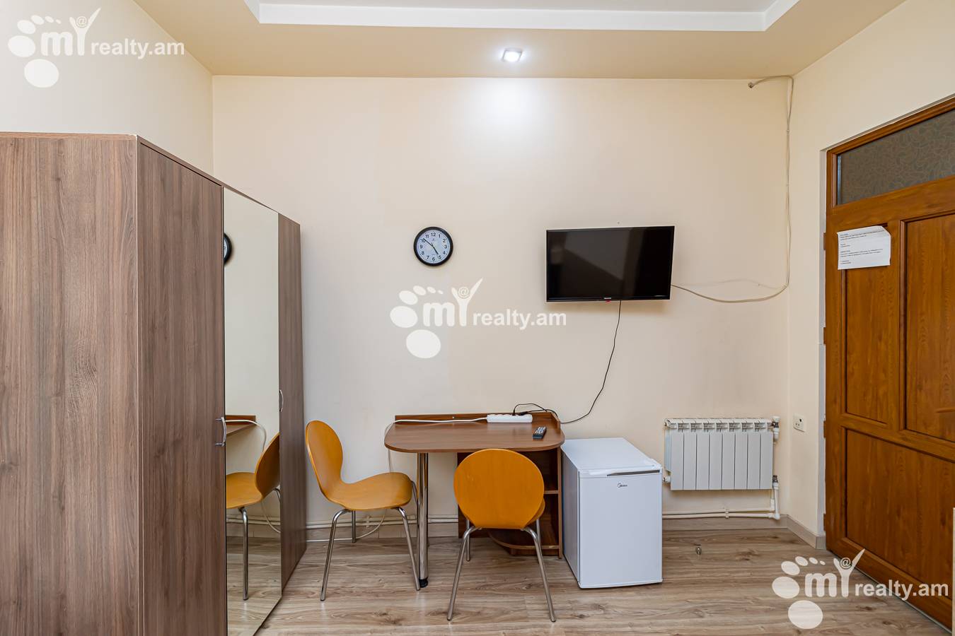 4 bedroom apartment for sale خیابان هانراپتوتیان, مرکز شهر ایروان, 152037