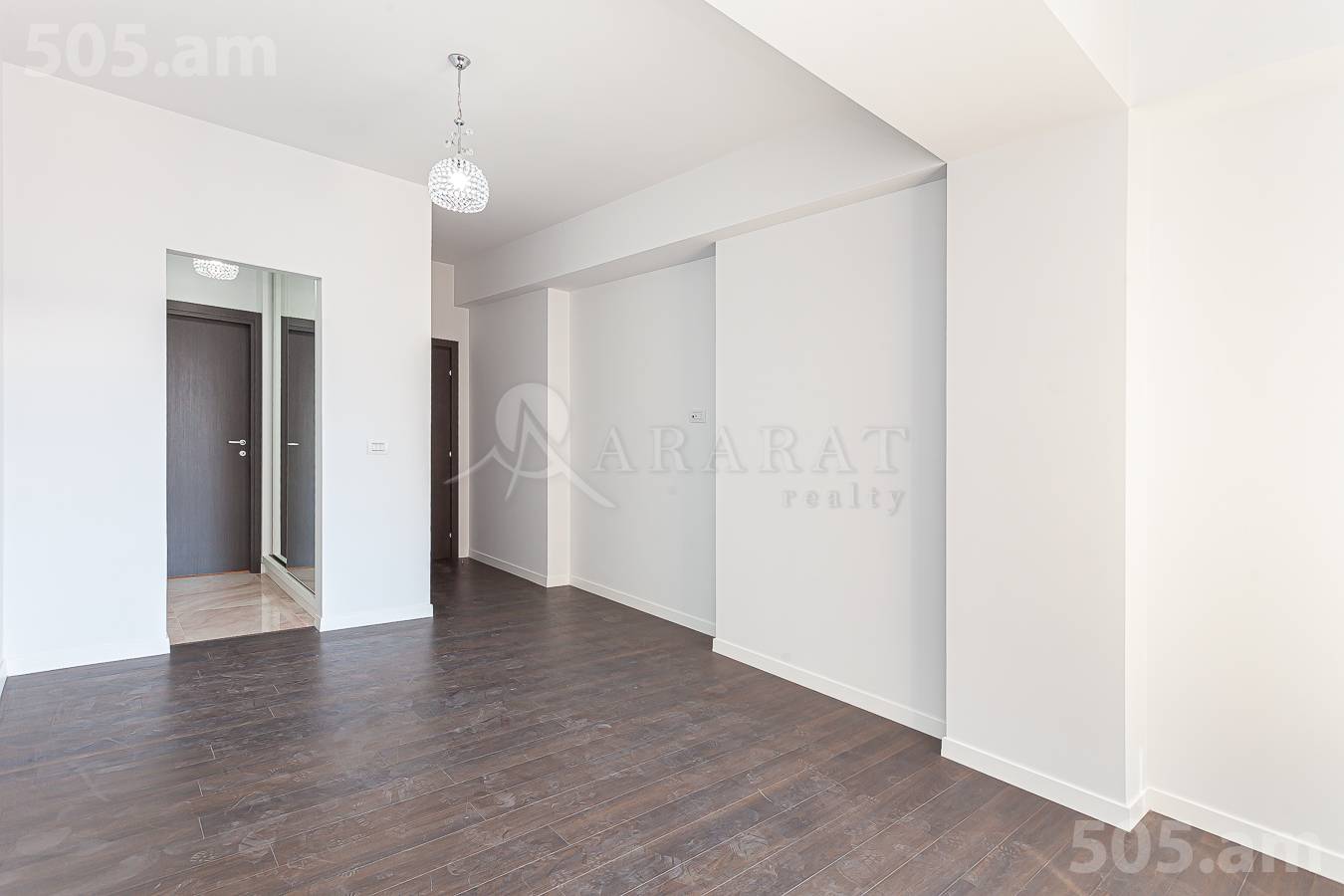 Снять 5 комнатную квартиру Лео ул, Центр Ереван, 153028