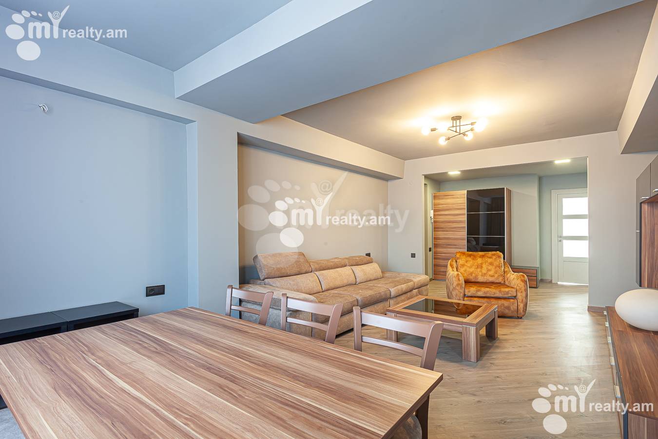 3 bedroom apartment for sale Tigran Mets Ave, Center Yerevan, 144327