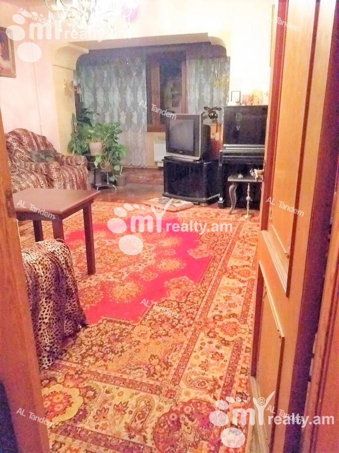 3 bedroom apartment for sale Nalbandyan St, Center Yerevan, 122893
