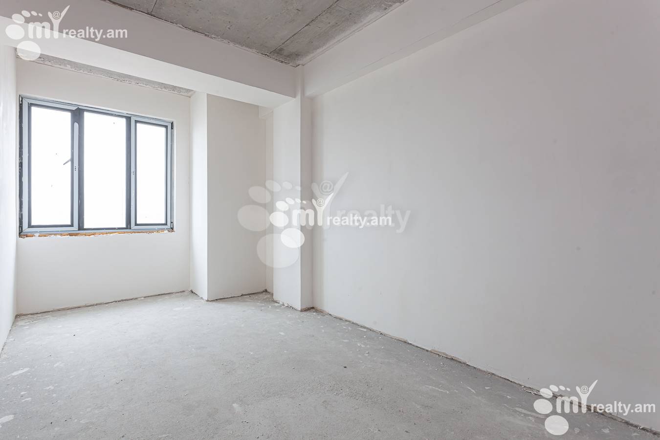 Купить 4 комнатную квартиру Паруйр Севак район, Аван Ереван, 155423