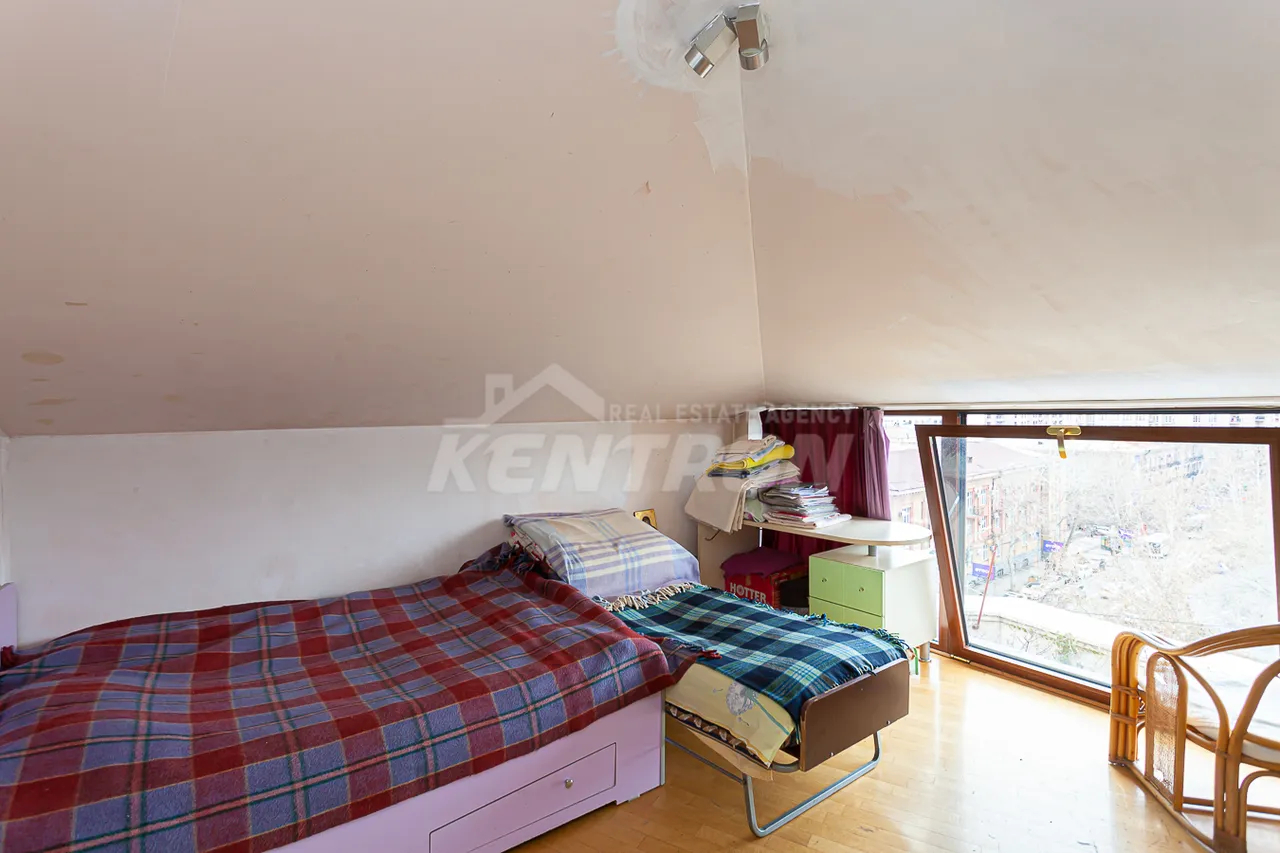 5 bedroom apartment for rent Teryan St, Center Yerevan, 158098