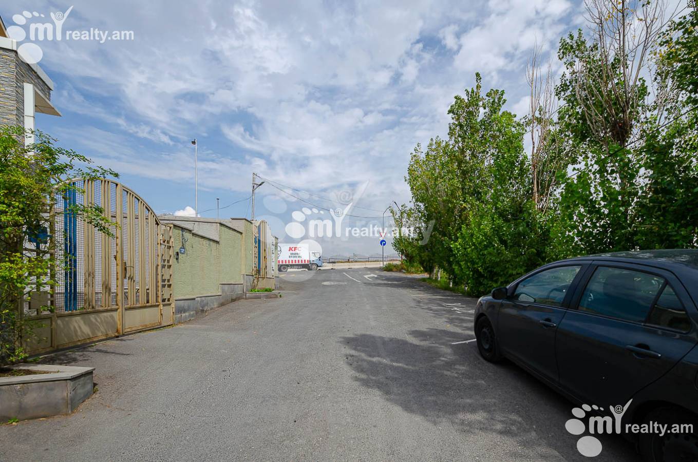 House for sale G 1 dis., Ajapnyak Yerevan, 143604