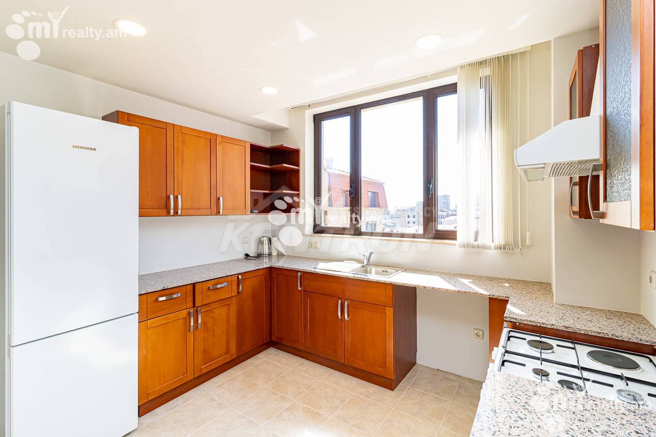 3 bedroom apartment for sale Antarayin St, Center Yerevan, 154887