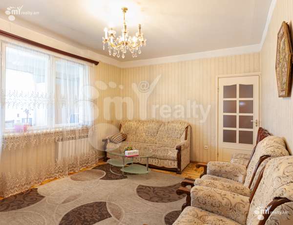 3-senyakanoc-bnakaran-vacharq-Yerevan-Arabkir