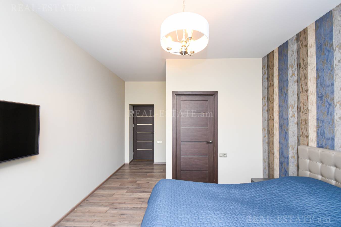 4 սենյականոց բնակարան  Կոմիտասի պող, Արաբկիր Երևան, 122871