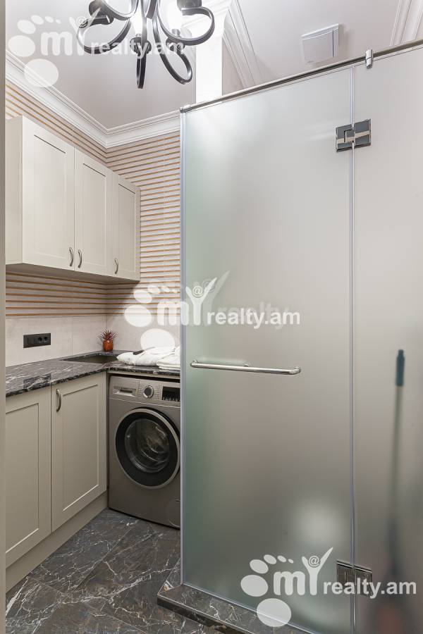 Купить 2 комнатную квартиру Маштоца пр, Центр Ереван, 151469