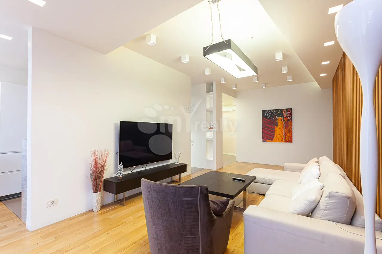 Снять 4 комнатную квартиру Вардананц ул, Центр Ереван, 158842