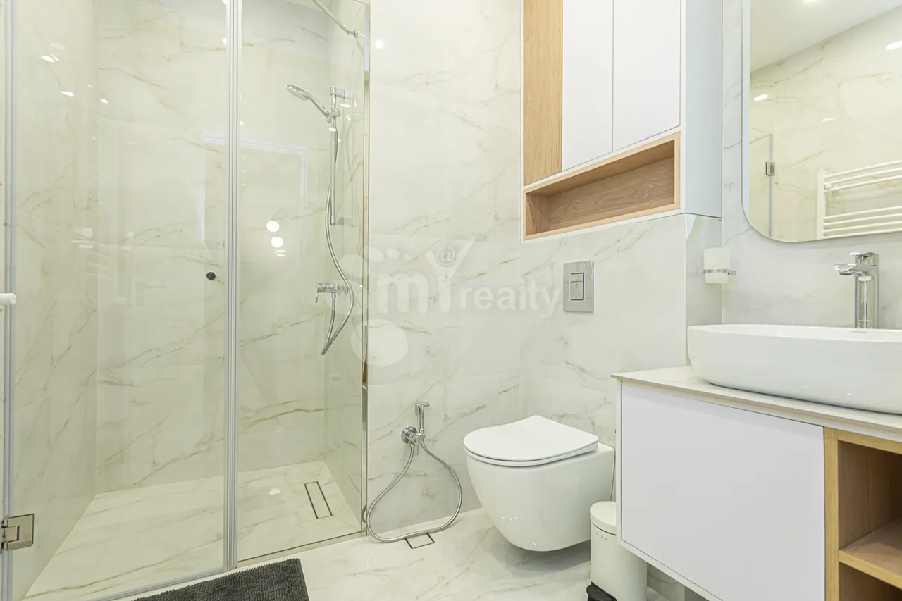 3 bedroom apartment for sale K. Ulnetsi St, Kanaqer-Zeytun Yerevan, 157280