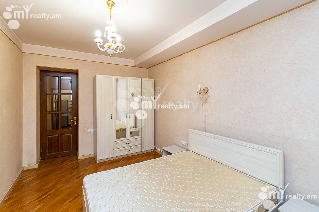 3 սենյականոց բնակարան  Կոմիտասի պող, Արաբկիր Երևան, 138932