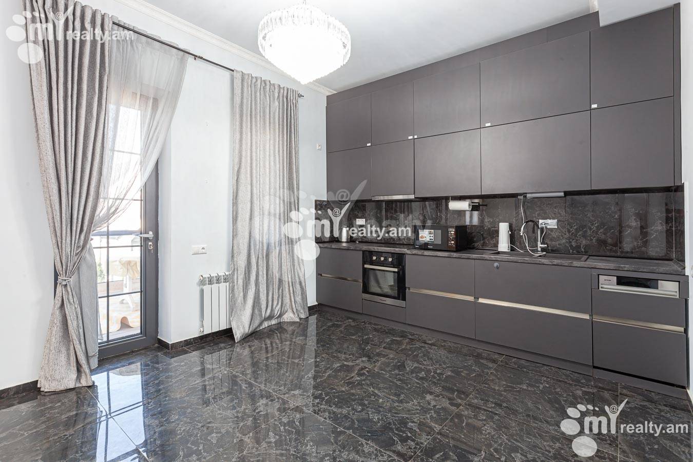 House for sale ناحیه V.., واهاگنی ایروان, 155105