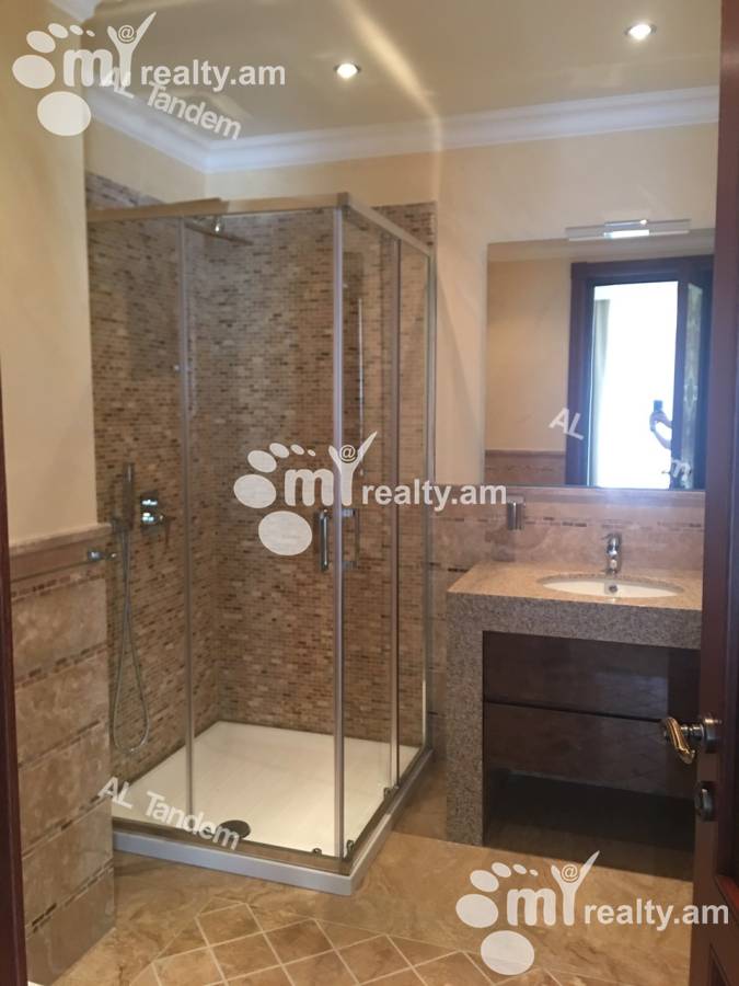 4 սենյականոց բնակարան վարձով Հյուսիսային պող, Կենտրոն Երևան, 160112