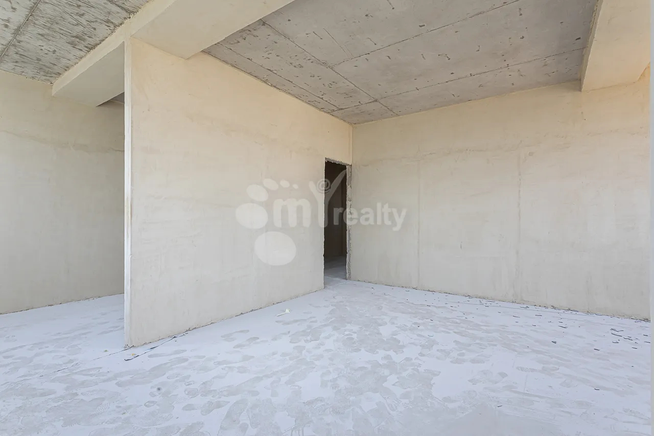 3 bedroom apartment for sale Tsovakal Isakov Ave, Center Yerevan, 157224