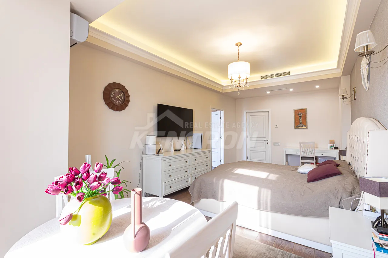 3 bedroom apartment for sale Orbeli Yeghbayrner   St, Arabkir Yerevan, 159690