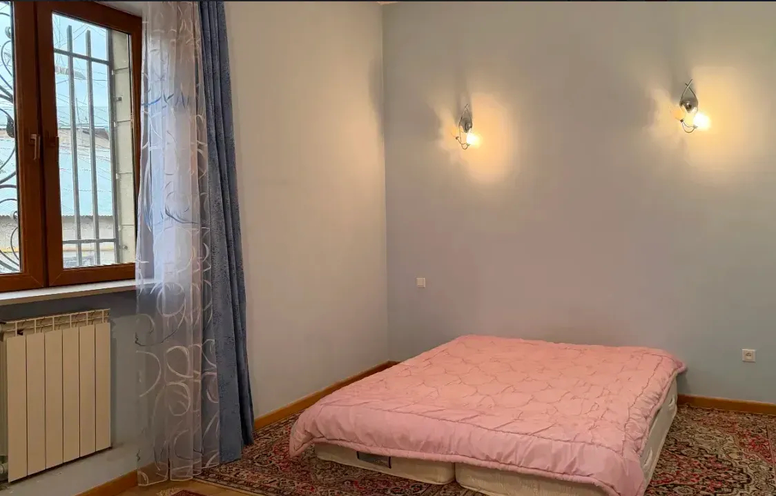 Առանձնատուն վարձով Զ. Քանաքեռցի, Քանաքեռ-Զեյթուն Երևան, 162014