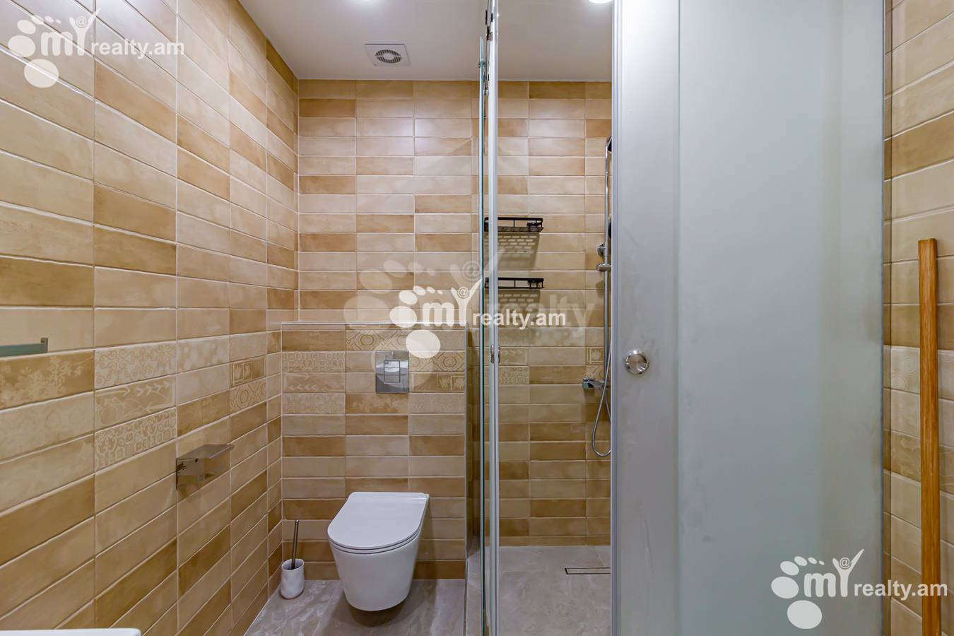 3 bedroom apartment for rent Paronyan St, Center Yerevan, 151466