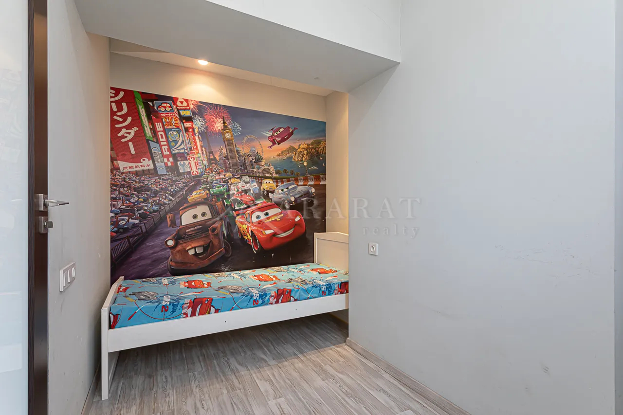 4 bedroom apartment for sale Hakobyan St, Arabkir Yerevan, 158132