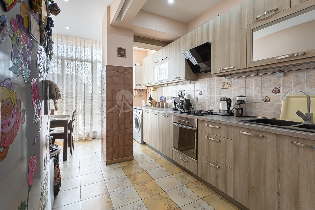 3 bedroom apartment for rent D. Demirchyan St, Center Yerevan, 158776