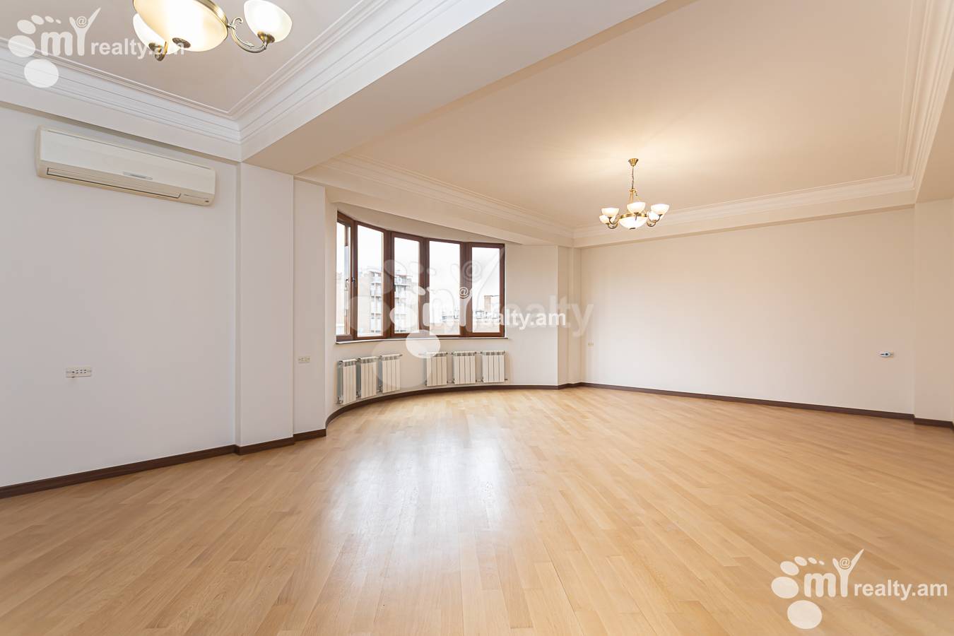 4 bedroom apartment for sale Vardanants St, Center Yerevan, 156904