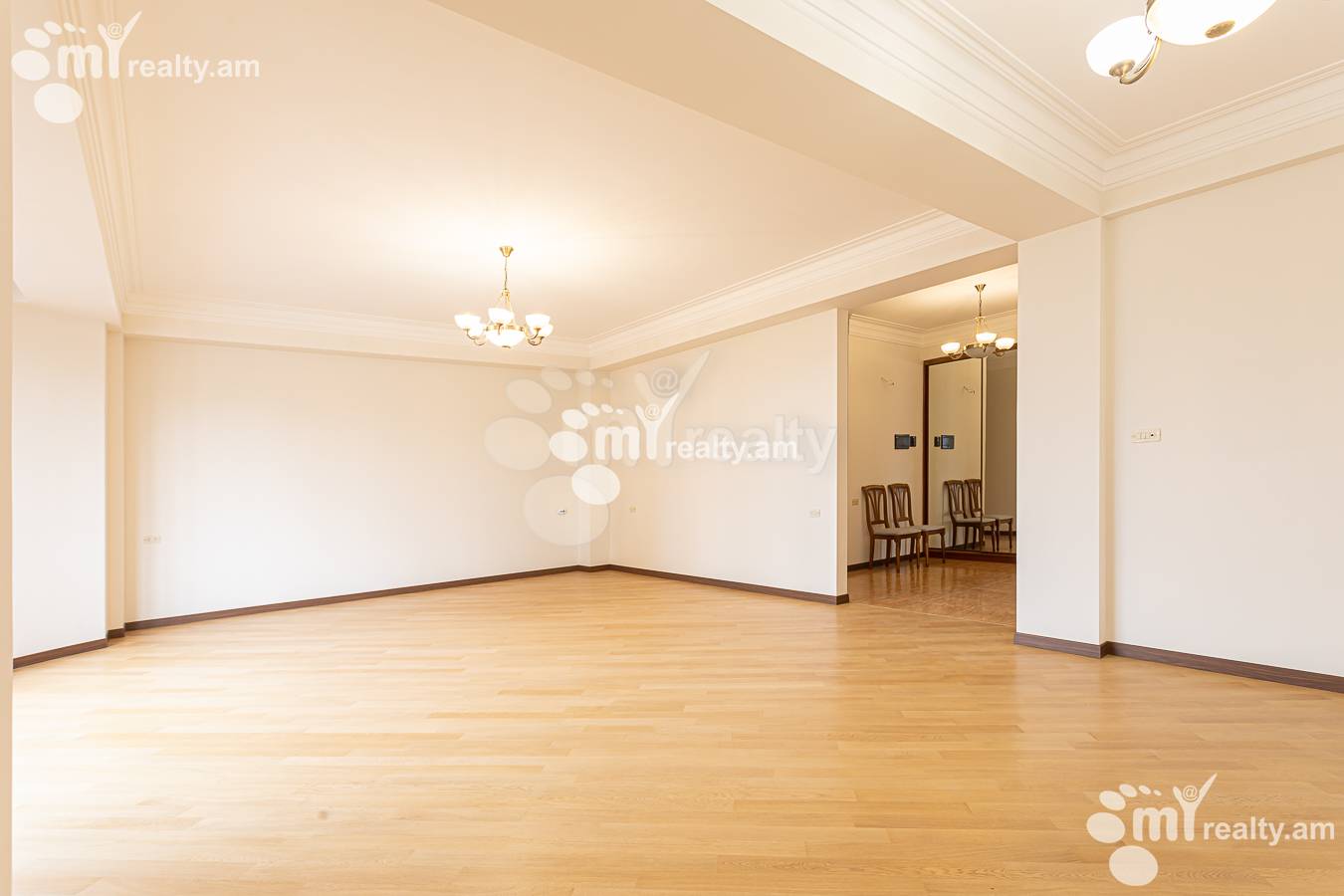 4 bedroom apartment for sale Vardanants St, Center Yerevan, 156904