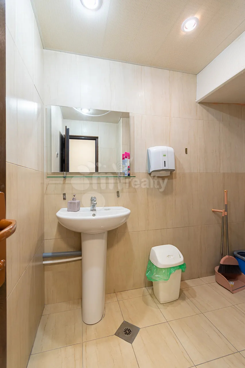 Commercial property for sale Moskovyan St, Center Yerevan, 160101