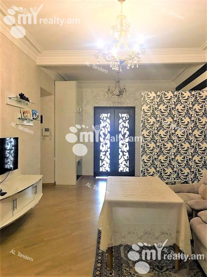 4 bedroom apartment for sale Nalbandyan St, Center Yerevan, 122412