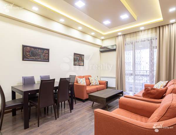 varcov-bnakaran-norakaruycum/2-senyakanoc/Yekmalyan+St/Center/Yerevan