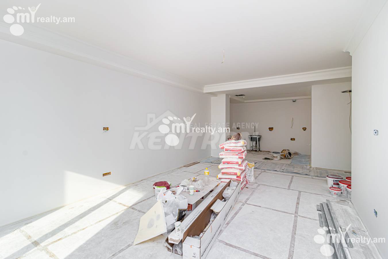 4 bedroom apartment for sale Antarayin, L.Azgaldyan street,, Center Yerevan, 143140