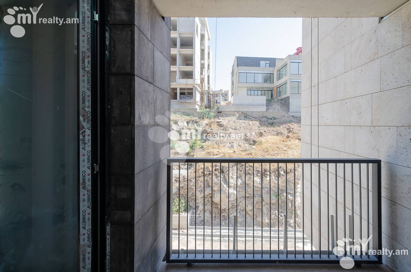 2 bedroom apartment for sale خیابان آخبیور سِروب, عربگیر ایروان, 143624