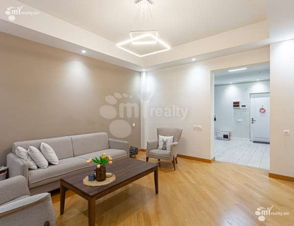 3-senyakanoc-bnakaran-vacharq-Yerevan-Center