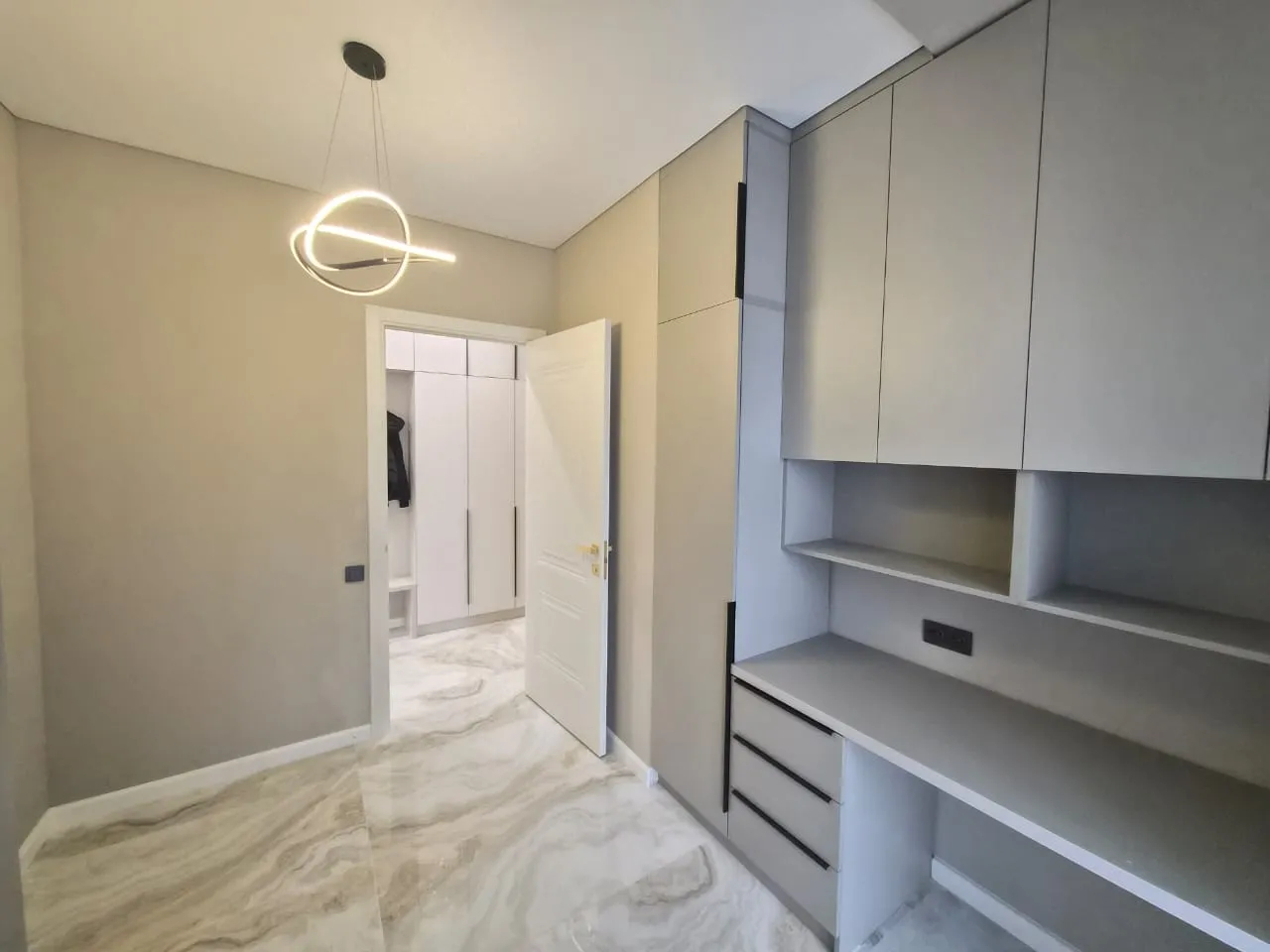 2 bedroom apartment for sale خیابان آرشاکونیاک, مرکز شهر ایروان, 158604