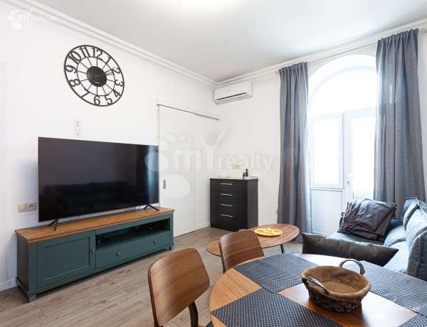 2-senyakanoc-bnakaran-vacharq-Yerevan-Center