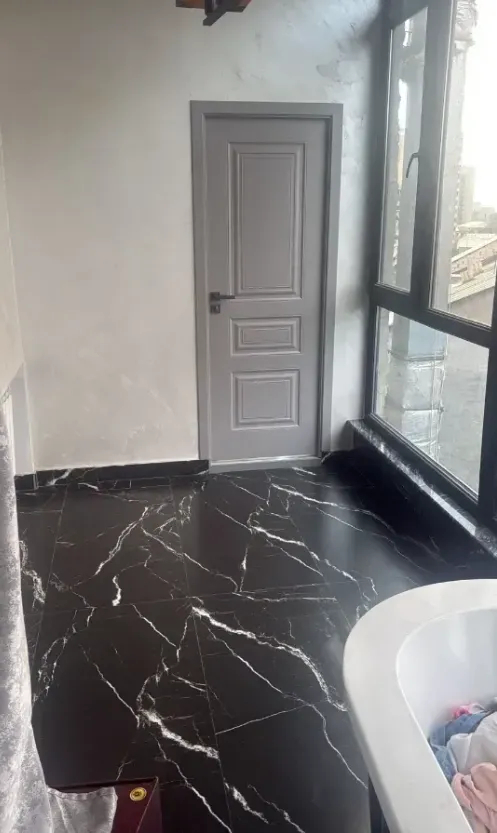 3 bedroom apartment for rent Khanjyan St, Center Yerevan, 161810