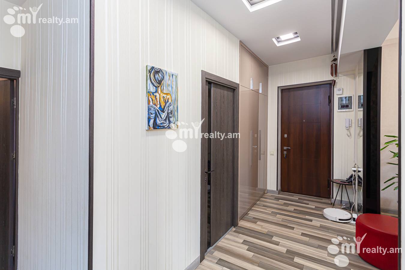 3 սենյականոց բնակարան  Կոմիտասի պող, Արաբկիր Երևան, 154007