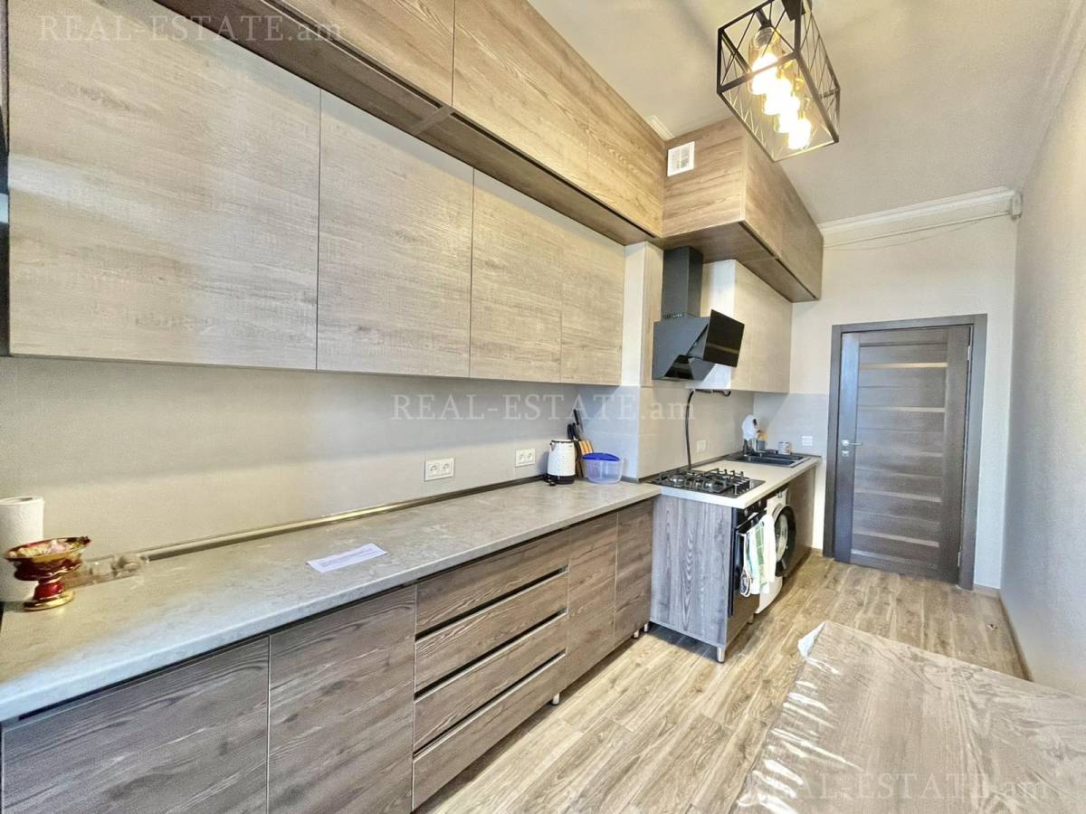 Купить 4 комнатную квартиру Севак ул, Канакер-Зейтун Ереван, 108292