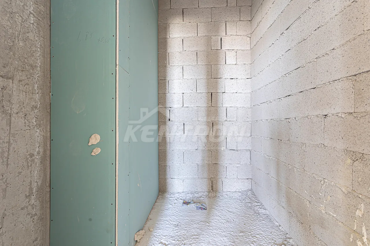 3 bedroom apartment for sale خیابان تسوواکال ایساکوف, مرکز شهر ایروان, 157222