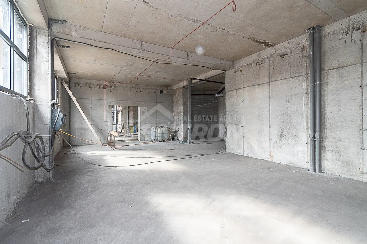 Commercial for sale خیابان تیگران مِتس, مرکز شهر ایروان, 159458