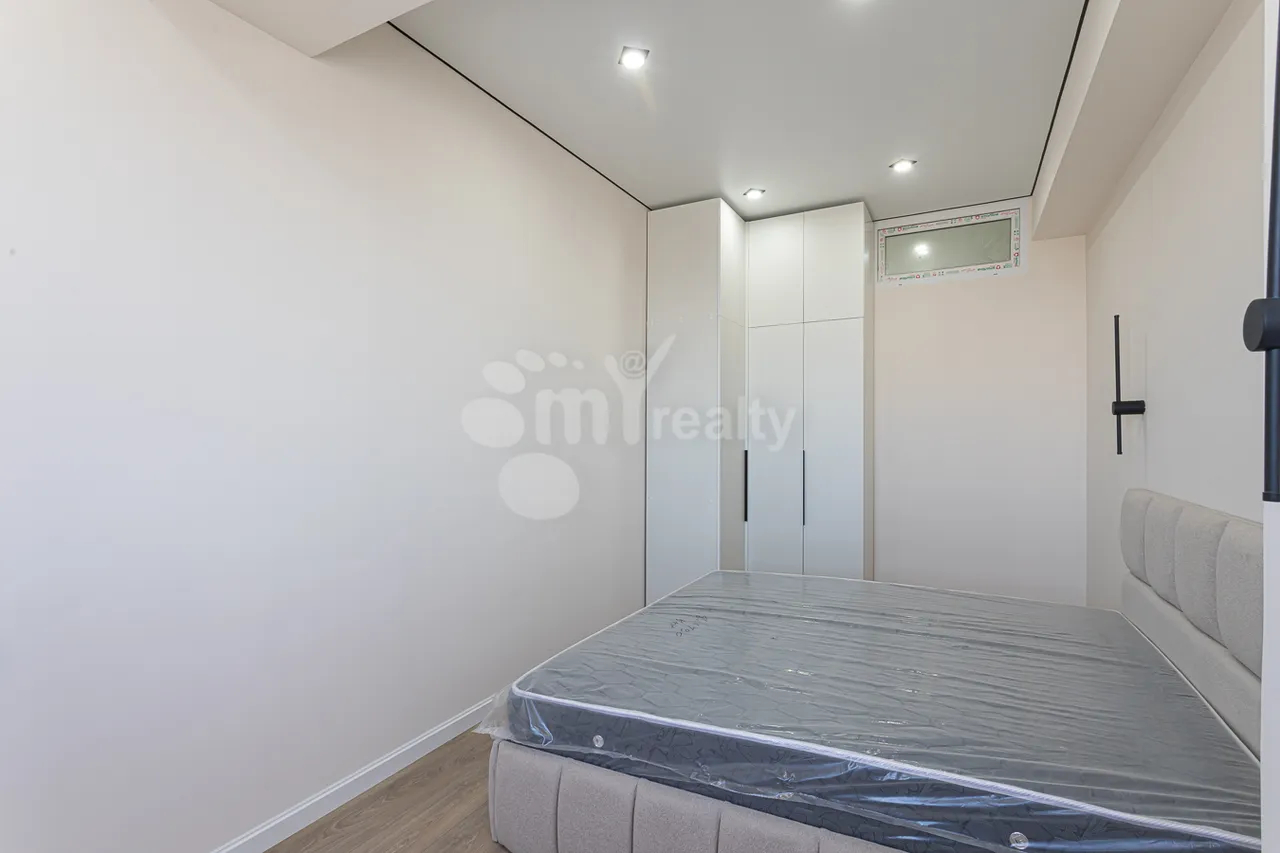 3 սենյականոց բնակարան  Սևակի փող, Քանաքեռ-Զեյթուն Երևան, 159905