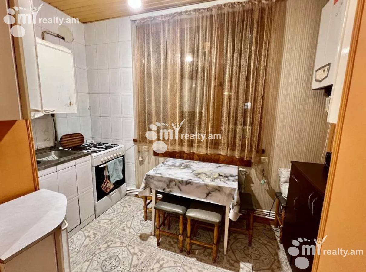 Снять 3 комнатную квартиру Гюлбенкян ул, Арабкир Ереван, 159595