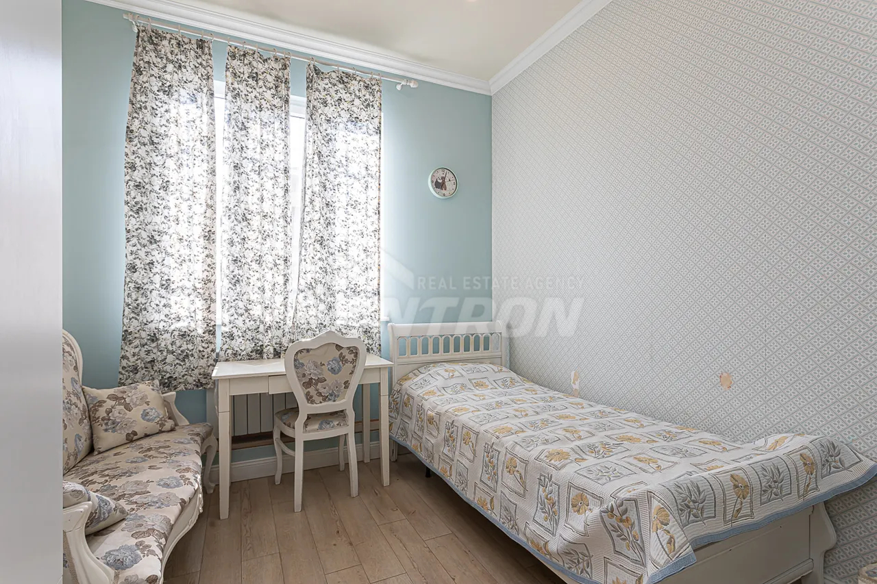 4 bedroom apartment for rent Pushkin St, Center Yerevan, 158793