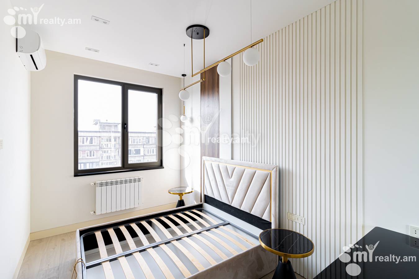 3 սենյականոց բնակարան  Բուզանդի փող, Կենտրոն Երևան, 154552