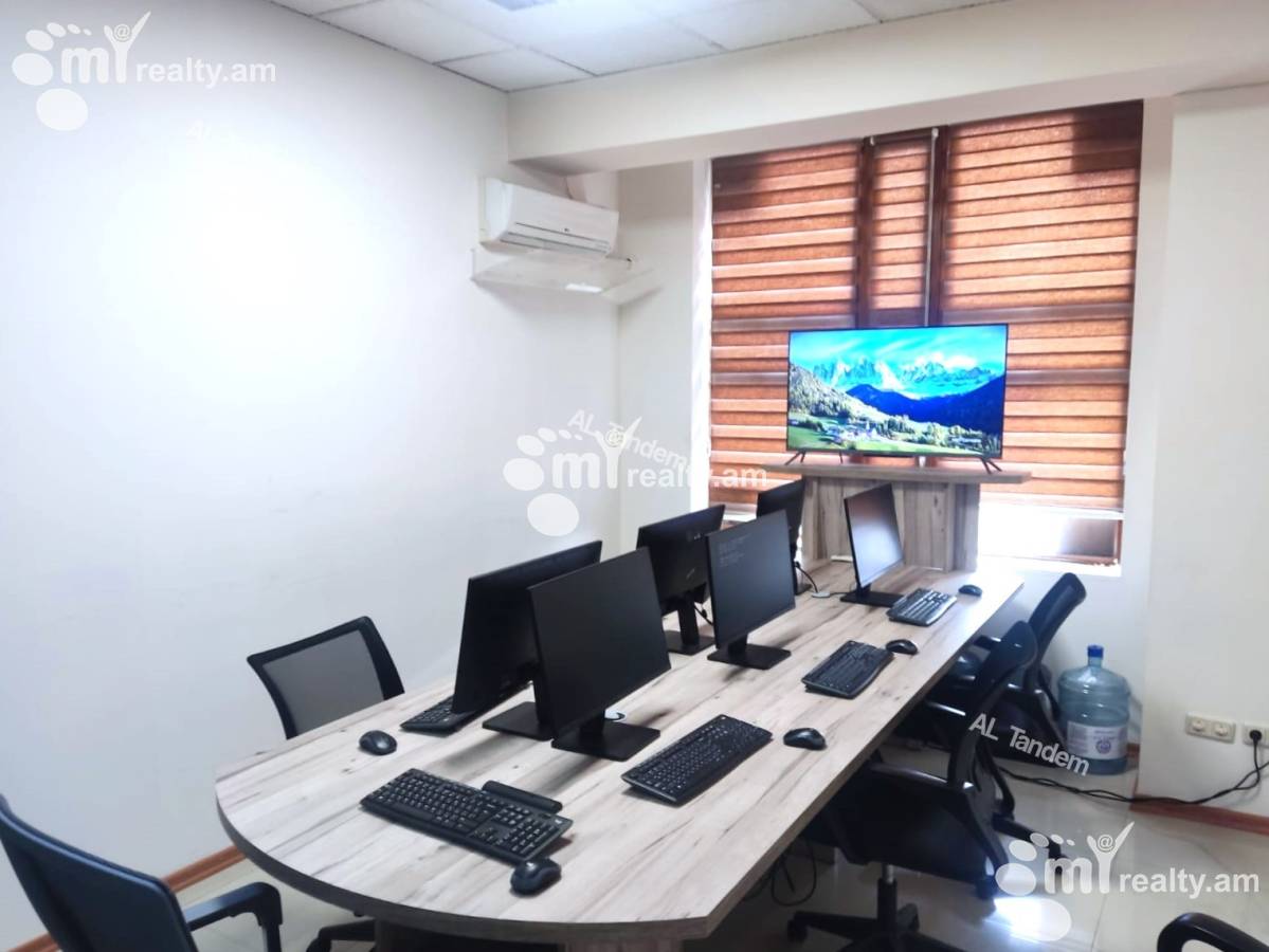 Снять коммерческoе помещение Терян ул, Центр Ереван, 152353