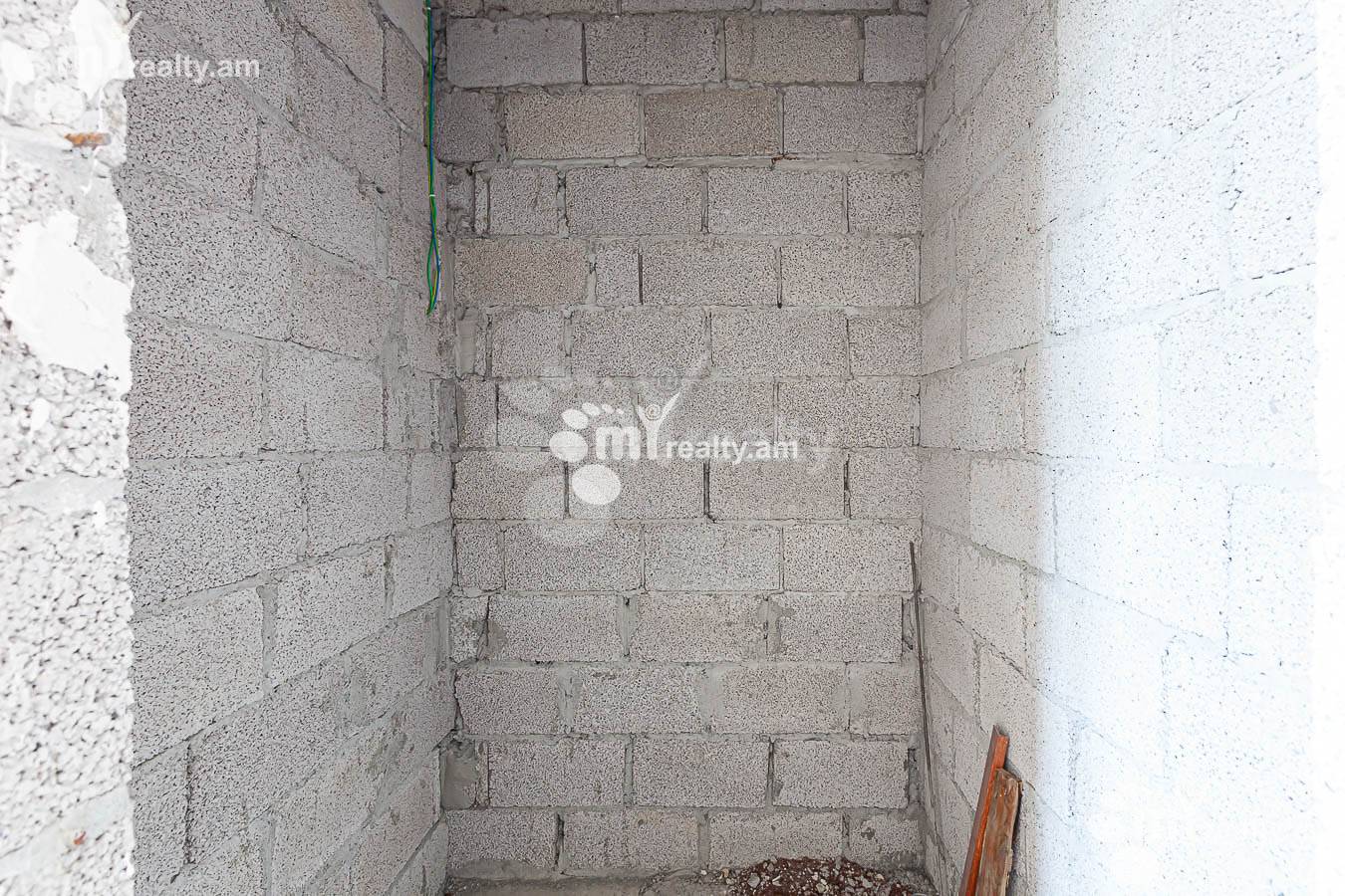 3 bedroom apartment for sale Antarayin St, Center Yerevan, 152761