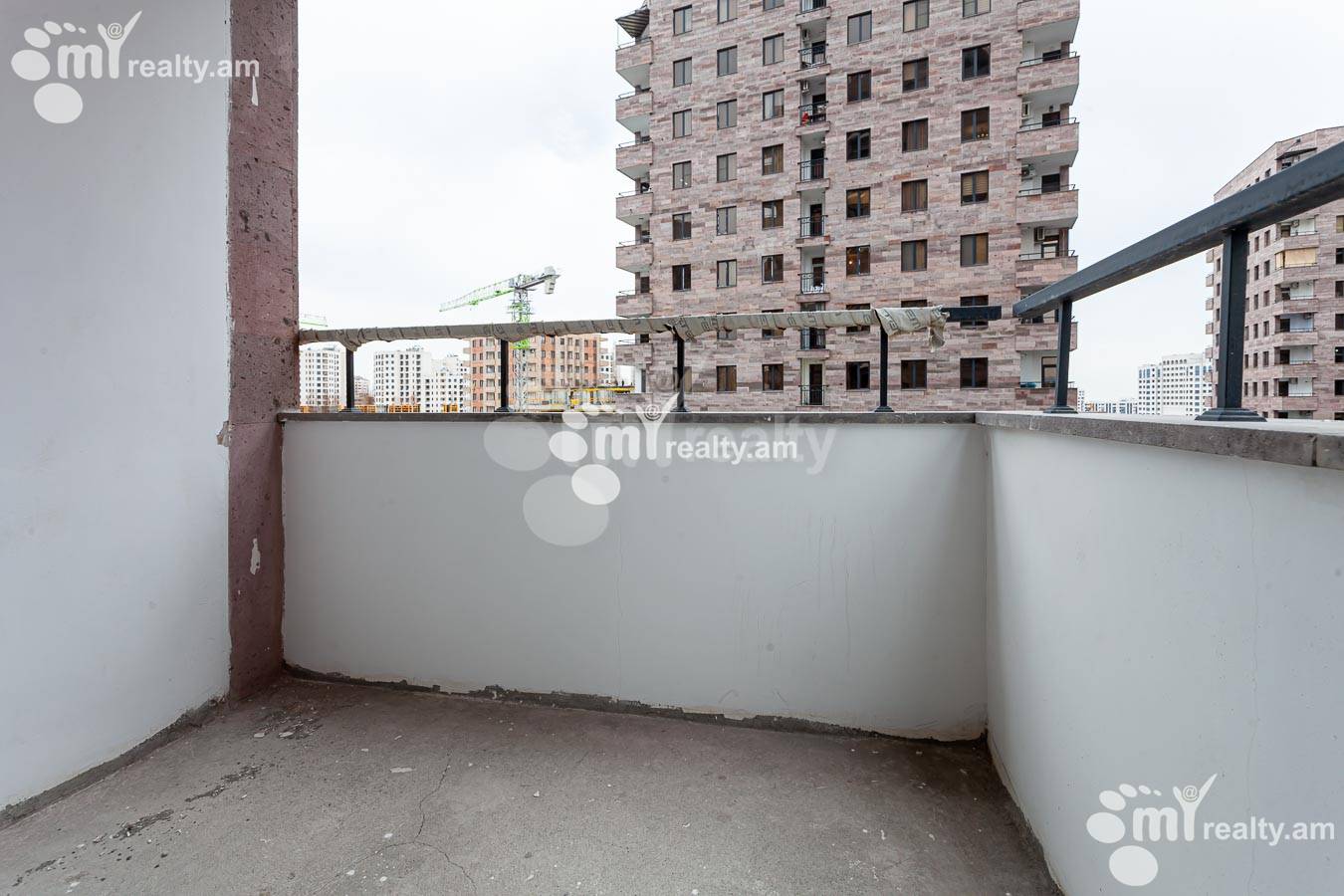 5 bedroom apartment for sale خیابان آدونس, عربگیر ایروان, 155253