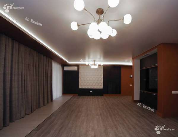 4-senyakanoc-bnakaran-vacharq-Yerevan-Center