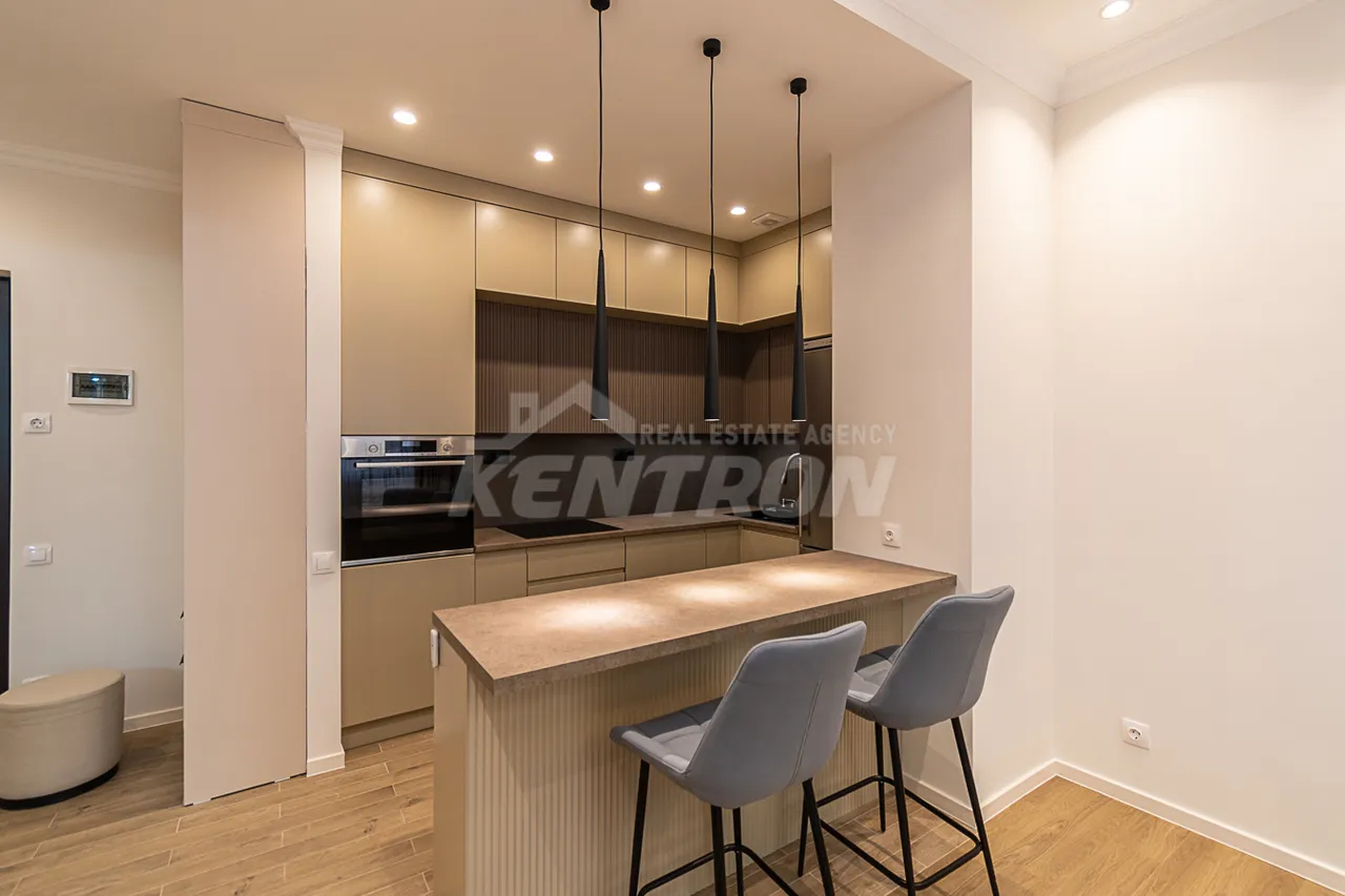 2 սենյականոց բնակարան վարձով Բուզանդի փող, Կենտրոն Երևան, 159090