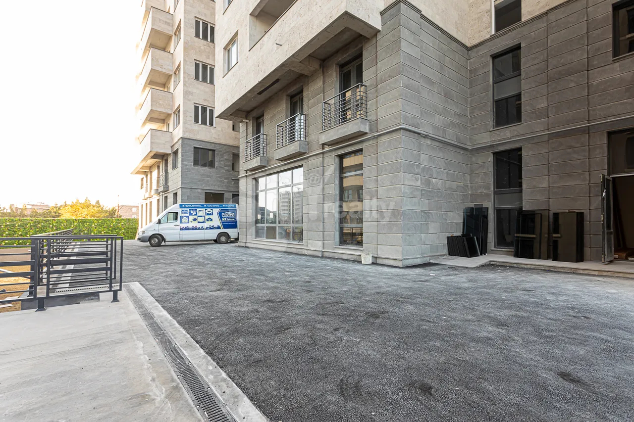 Commercial property for sale Sevak St, Kanaqer-Zeytun Yerevan, 157343